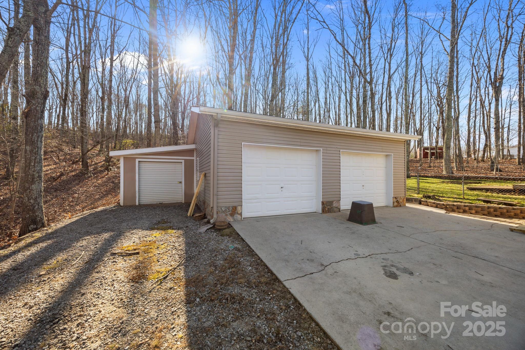5043 Pebble Stone Road Maiden, NC 28650 - Photo 15 of 46 a view of a house with backyard