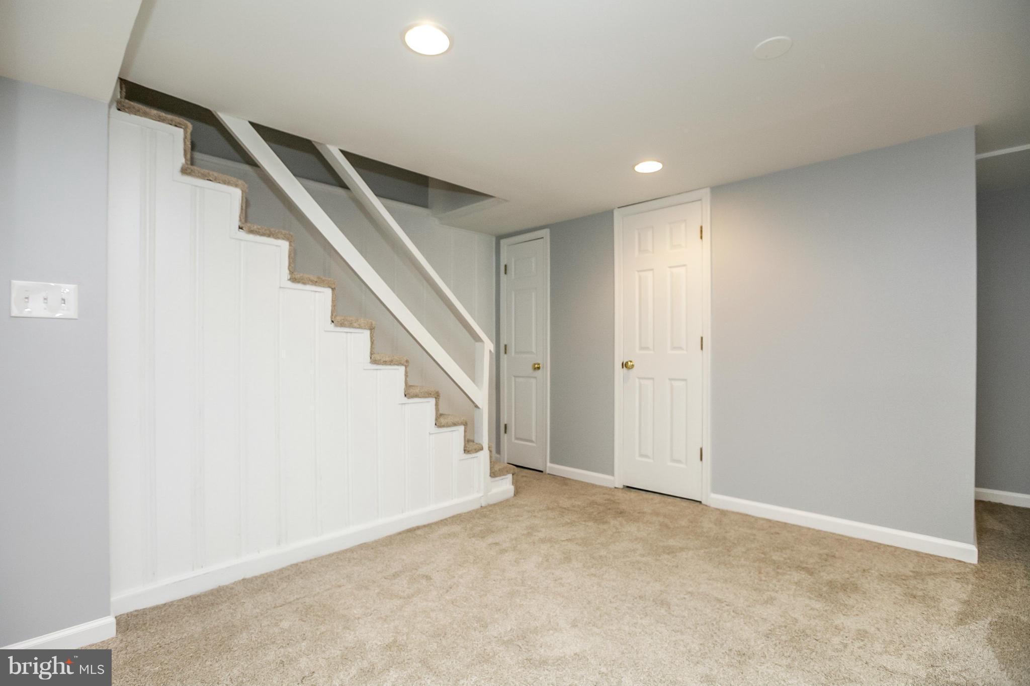 316 Overbrook Road Baltimore, MD 21212 - Photo 13 of 29 Family Room