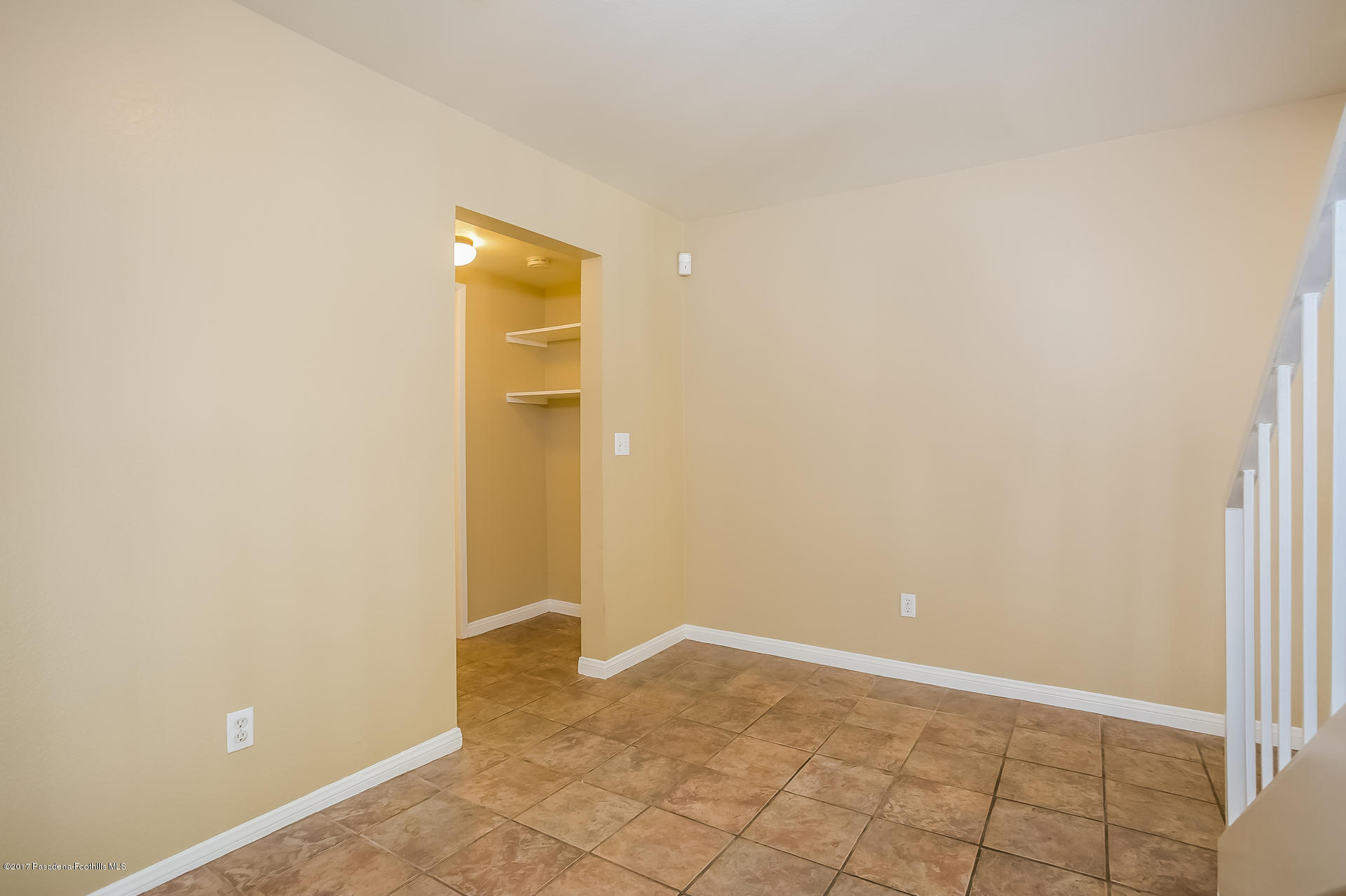 248 East Washington Boulevard, Unit 4 Pasadena, CA 91104 - Photo 6 of 19