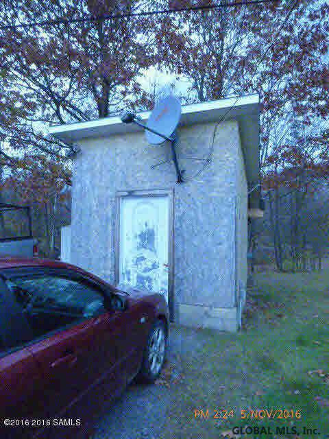 304 Stoddard Road Hampton, NY 12837 - Photo 12 of 12 Photo 12