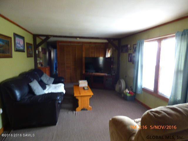 304 Stoddard Road Hampton, NY 12837 - Photo 5 of 12 Photo 5