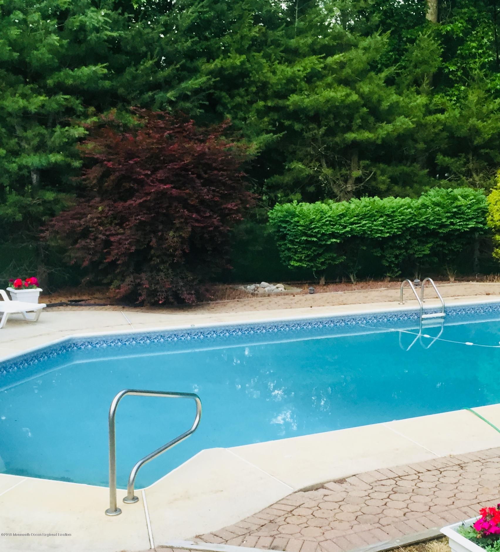 1626 Rustic Court Neptune, NJ 07753 - Photo 36 of 39 IMG_0831 (1)
