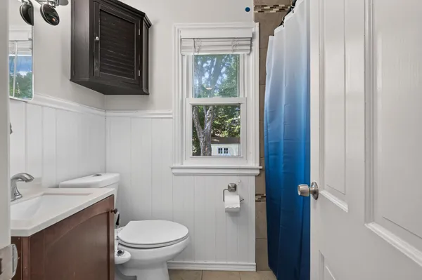 $275,000 | 3857 Zane Avenue North, Robbinsdale, MN 55422
