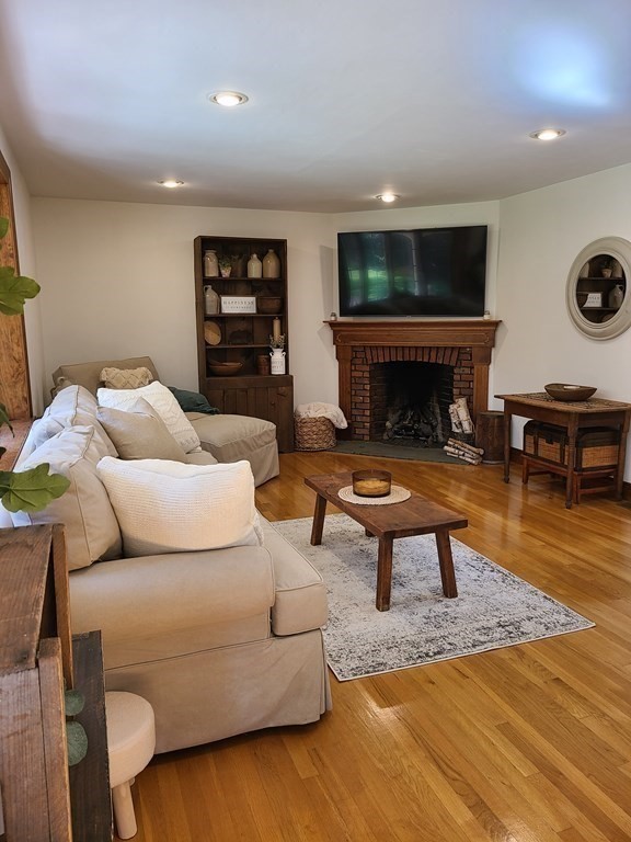 12 Bullard Road North Brookfield, MA 01535 - Photo 17 of 41 Gallery Image 17