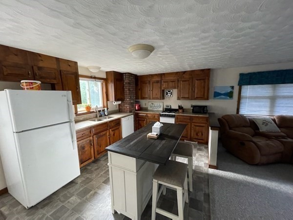 12 Bullard Road North Brookfield, MA 01535 - Photo 38 of 41 Gallery Image 38