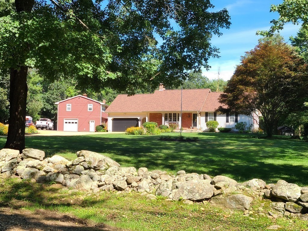 12 Bullard Road North Brookfield, MA 01535 - Photo 6 of 41 Gallery Image 6