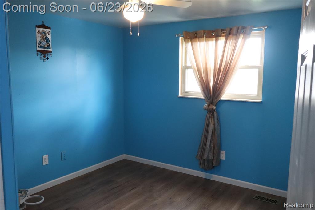 39552 Forbes Drive Sterling Heights, MI 48310 - Photo 35 of 45