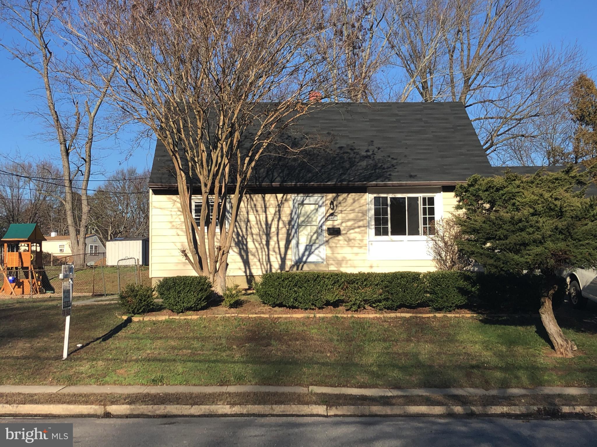 1902 Halifax Road Woodbridge, VA 22191 - Photo 1 of 34
