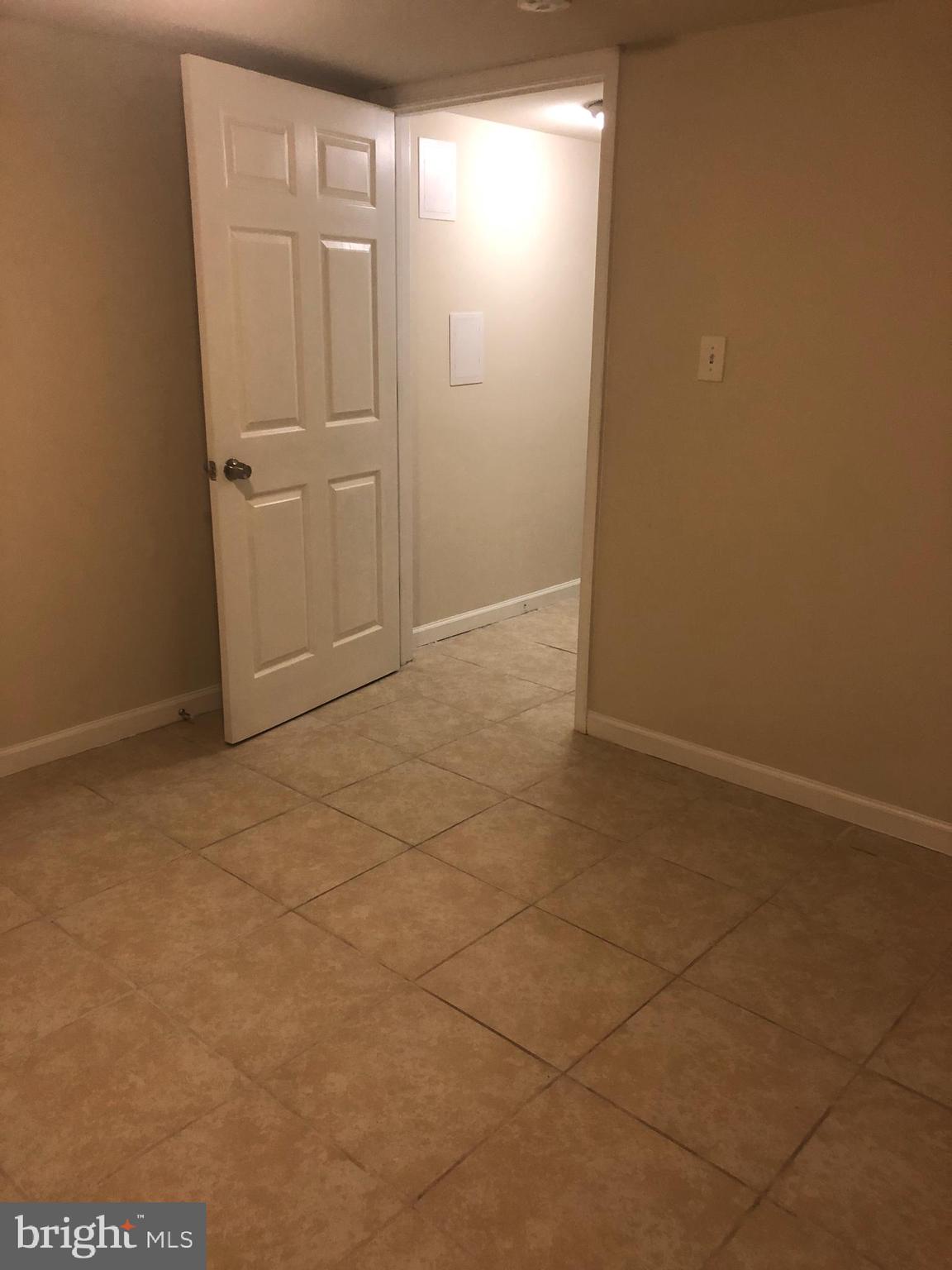 1902 Halifax Road Woodbridge, VA 22191 - Photo 23 of 34 Basement den 2