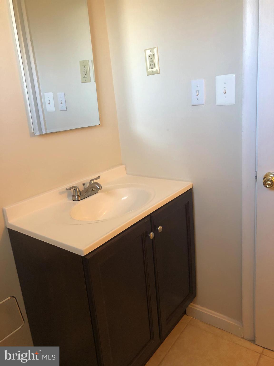 1902 Halifax Road Woodbridge, VA 22191 - Photo 25 of 34 Basement restroom