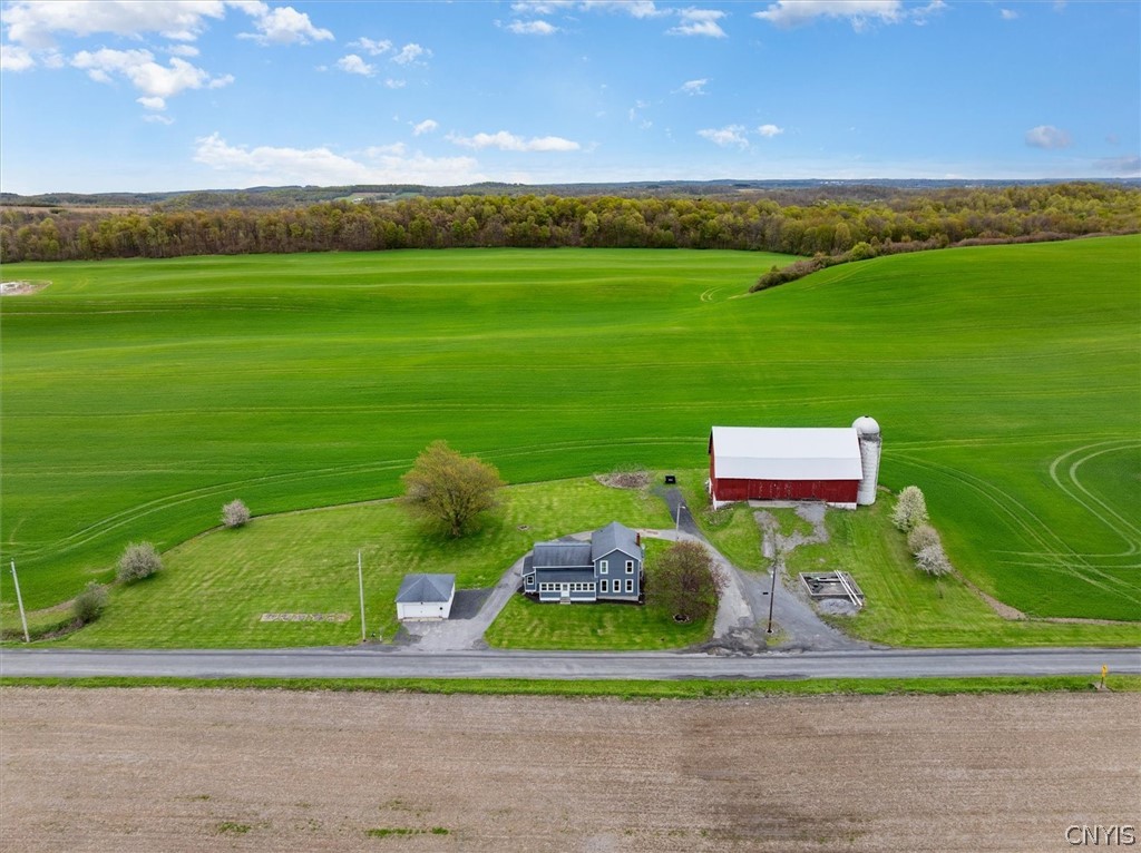 7542 Beach Road Montezuma, NY 13021 - Photo 2 of 37