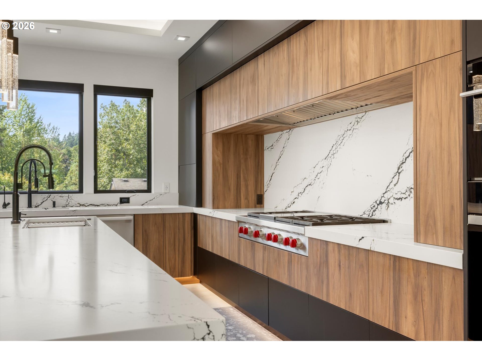 13041 Thoma Road Lake Oswego, OR 97035 - Photo 15 of 46