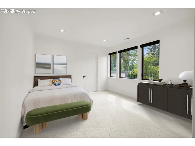 $3,998,000 | 13041 Thoma Road, Lake Oswego, OR 97035