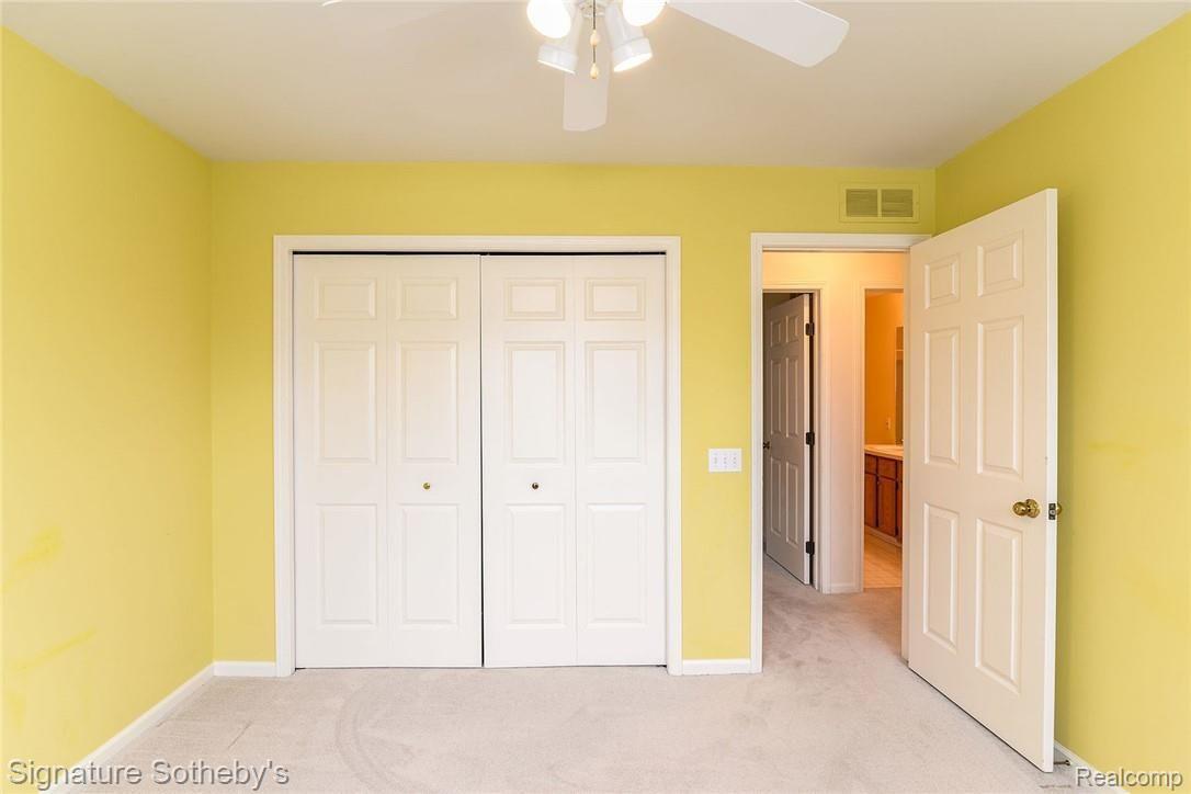 24836 Jamestowne Road Novi, MI 48375 - Photo 28 of 51 28.jpg