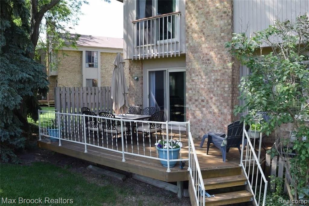 763 Oak Brook Ridge Drive, Unit 118 Rochester Hills, MI 48307 - Photo 1 of 14
