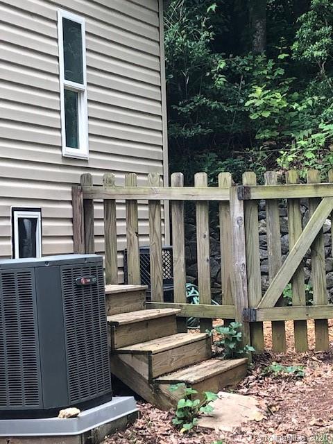 37 Harrison Hill Road Swannanoa, NC 28778 - Photo 31 of 35 Gallery Image 31