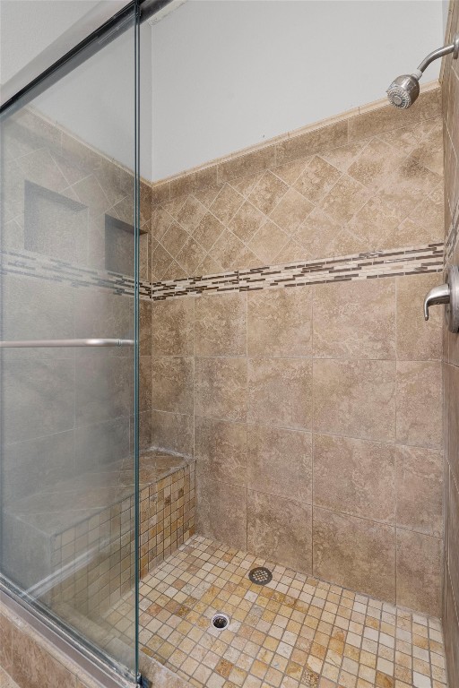 25600 Ronald Reagan Boulevard Georgetown, TX 78633 - Photo 25 of 36 a bathroom with a shower