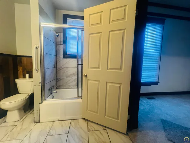 $98,000 | 620 Southeast Lake Street, Topeka, KS 66607