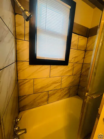 $98,000 | 620 Southeast Lake Street, Topeka, KS 66607