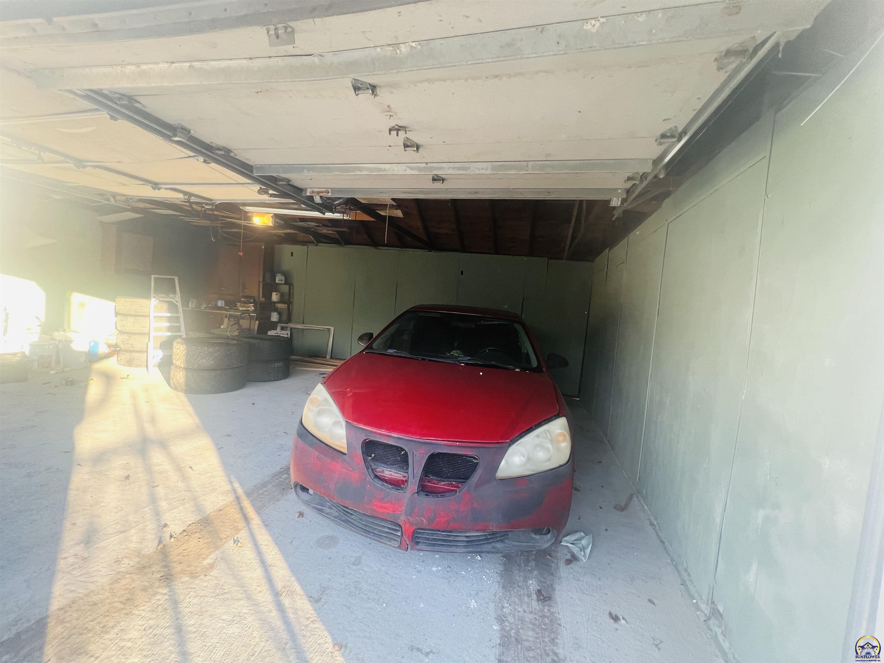 620 Southeast Lake Street Topeka, KS 66607 - Photo 44 of 50