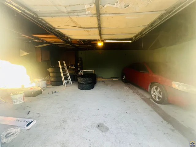 $98,000 | 620 Southeast Lake Street, Topeka, KS 66607