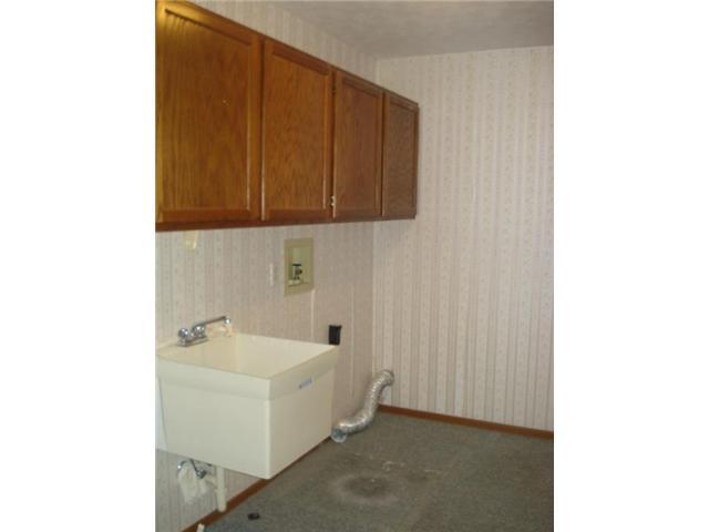 1132 Armsgate Road Springfield, OH 45503 - Photo 15 of 22