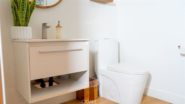 a view of hallway with washer and dryer