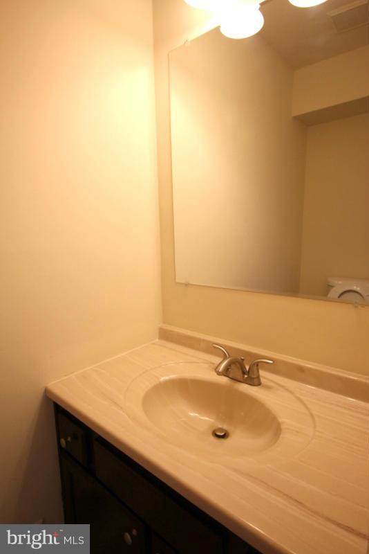 13 Dinsdale Court Silver Spring, MD 20906 - Photo 15 of 30 Bath