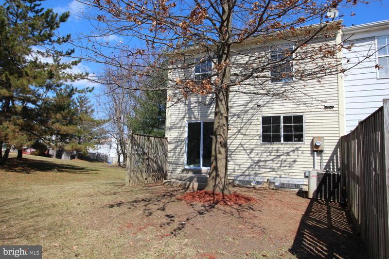 13 Dinsdale Court Silver Spring, MD 20906 - Photo 28 of 30 Exterior (Rear)