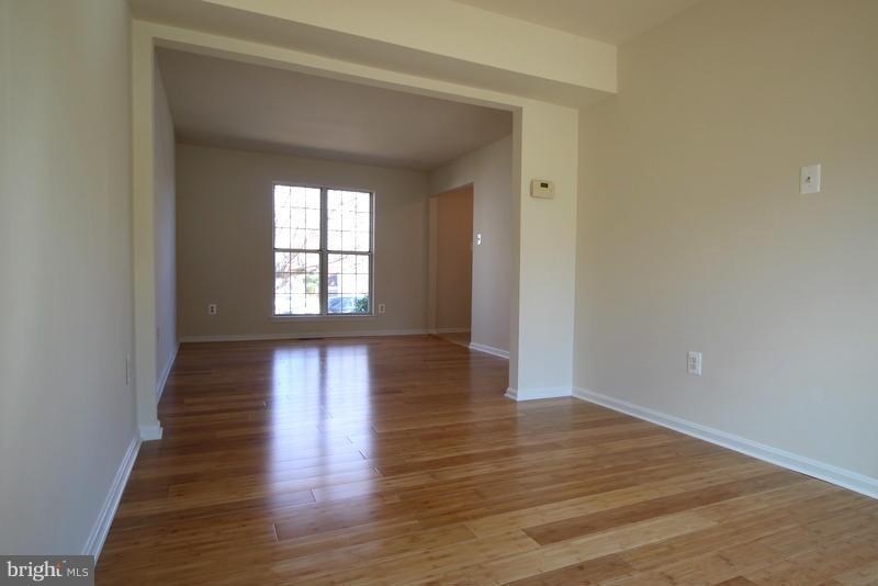 13 Dinsdale Court Silver Spring, MD 20906 - Photo 8 of 30 Dining Room