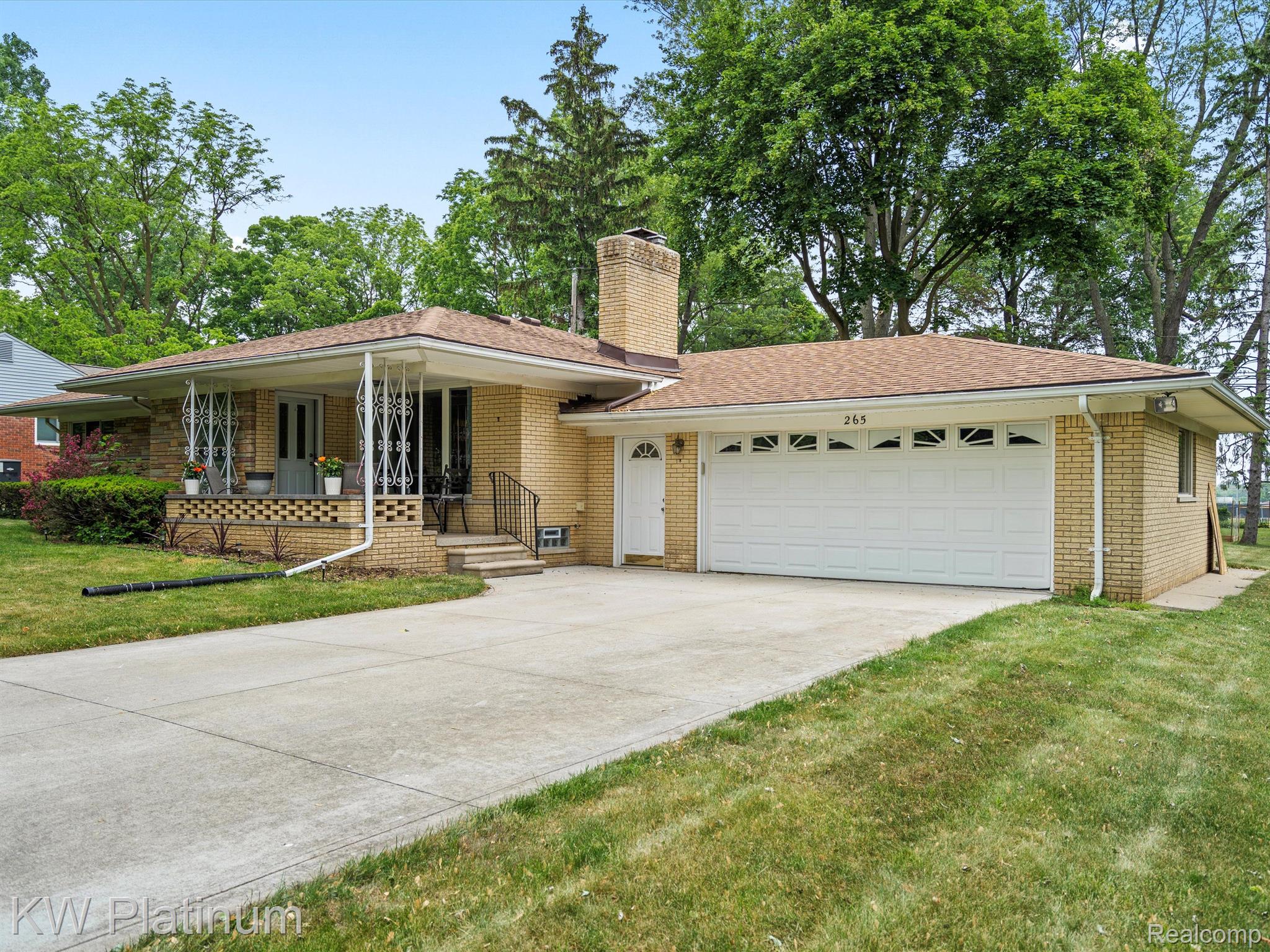265 Rochdale Drive South Rochester, MI 48309 - Photo 4 of 33 Gallery Image 4