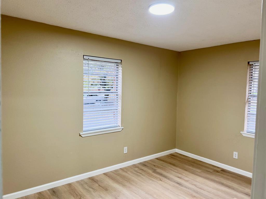 38 Valley View Circle Denison, TX 75021 - Photo 12 of 14