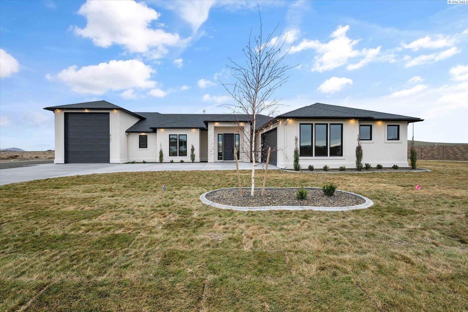 8102 Harvest Ridge Loop Kennewick, WA 99338 - Photo 1 of 48 Gallery Image 1