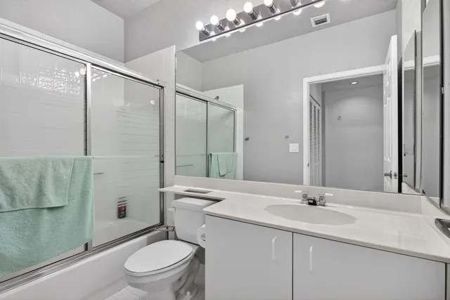 $192,500 | 9575 Weldon Circle, Unit C413, Tamarac, FL 33321