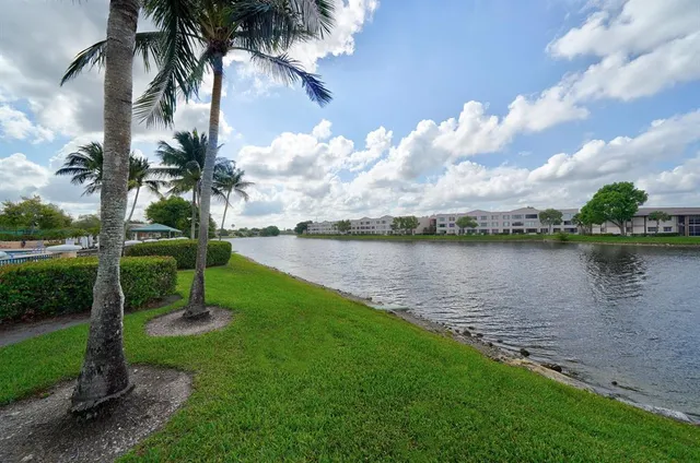 $192,500 | 9575 Weldon Circle, Unit C413, Tamarac, FL 33321