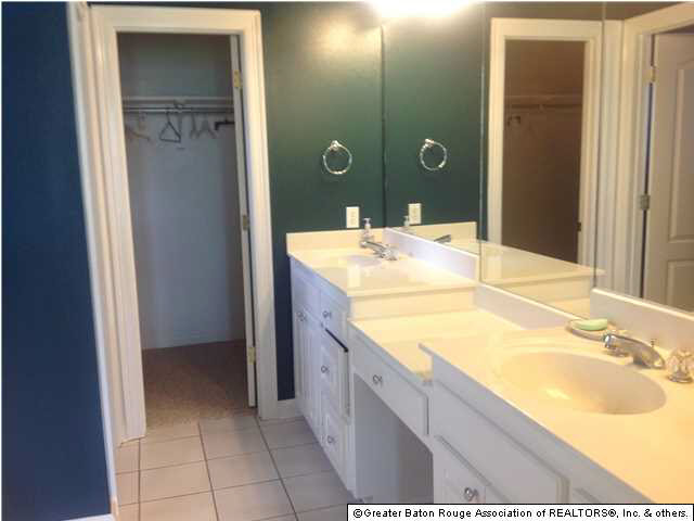 10433 Springwind Court Baton Rouge, LA 70810 - Photo 4 of 7