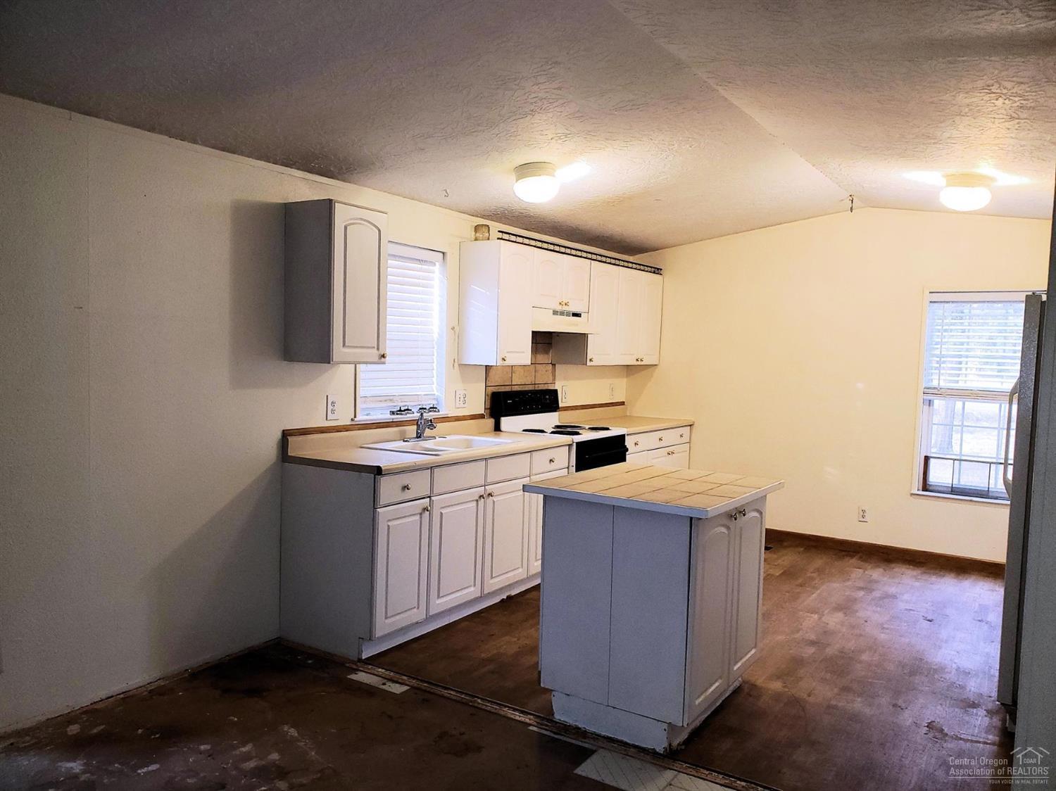 53353 Deep Woods Road La Pine, OR 97739 - Photo 3 of 17 Additional Photo