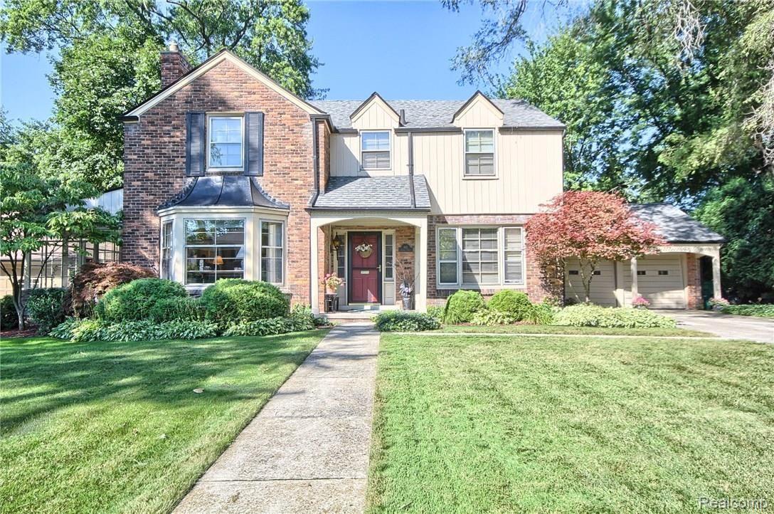 961 Trombley Road Grosse Pointe, MI 48230 - Photo 1 of 31 Front.jpg