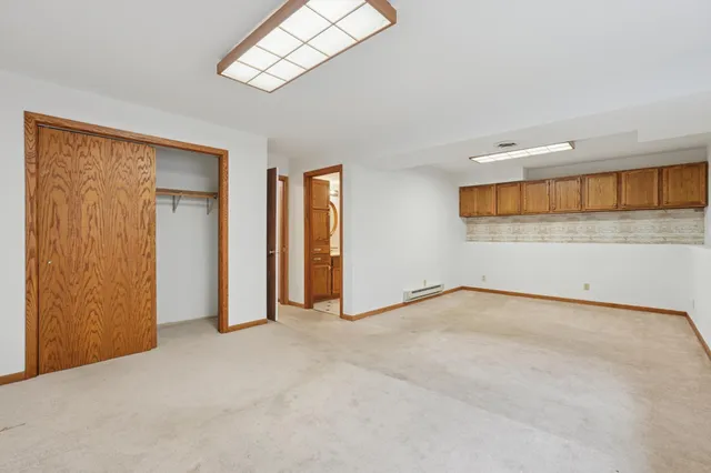 $299,900 | 1281 Edgehill Court, Maplewood, MN 55109