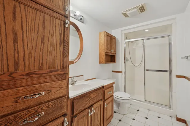 $299,900 | 1281 Edgehill Court, Maplewood, MN 55109