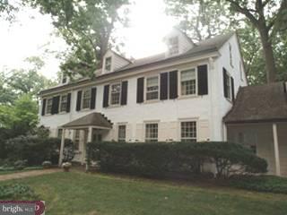 502 Chestnut Lane Wayne, PA 19087 - Photo 1 of 6 a front view of a house with a yard
