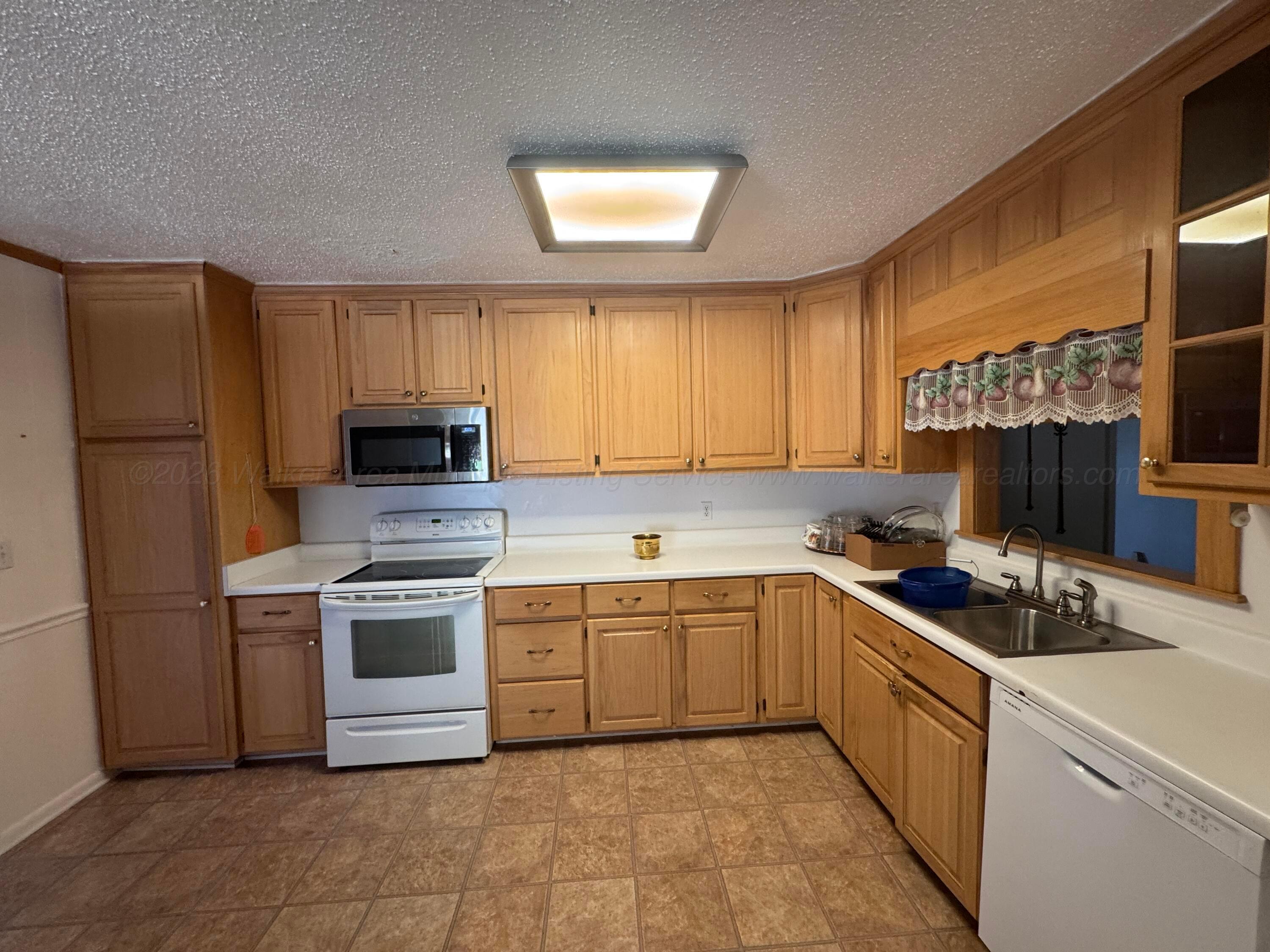 601 Baker Street Winfield, AL 35594 - Photo 9 of 25 Gallery Image 9