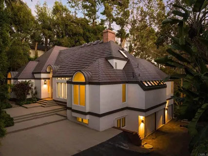 $2,100,000 | 1765 Ivy Road, Oceanside, CA 92054