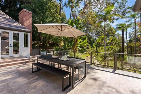 $2,100,000 | 1765 Ivy Road, Oceanside, CA 92054