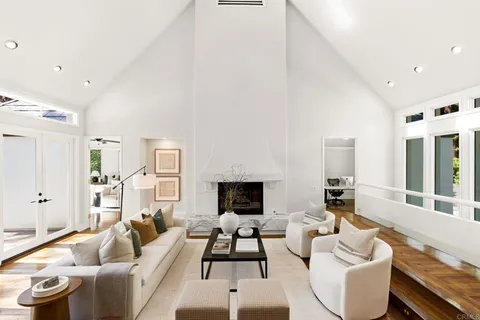 $2,100,000 | 1765 Ivy Road, Oceanside, CA 92054