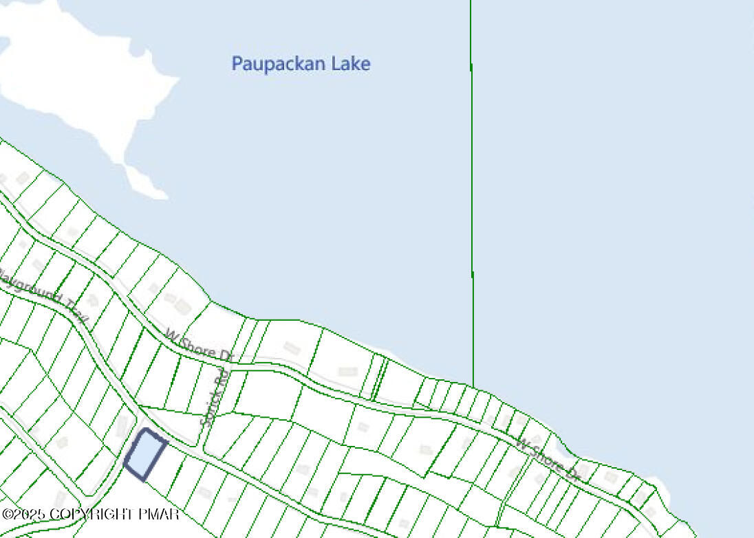 597 Upper Playground Trail Hawley, PA 18428 - Photo 5 of 14 a view of an entryway