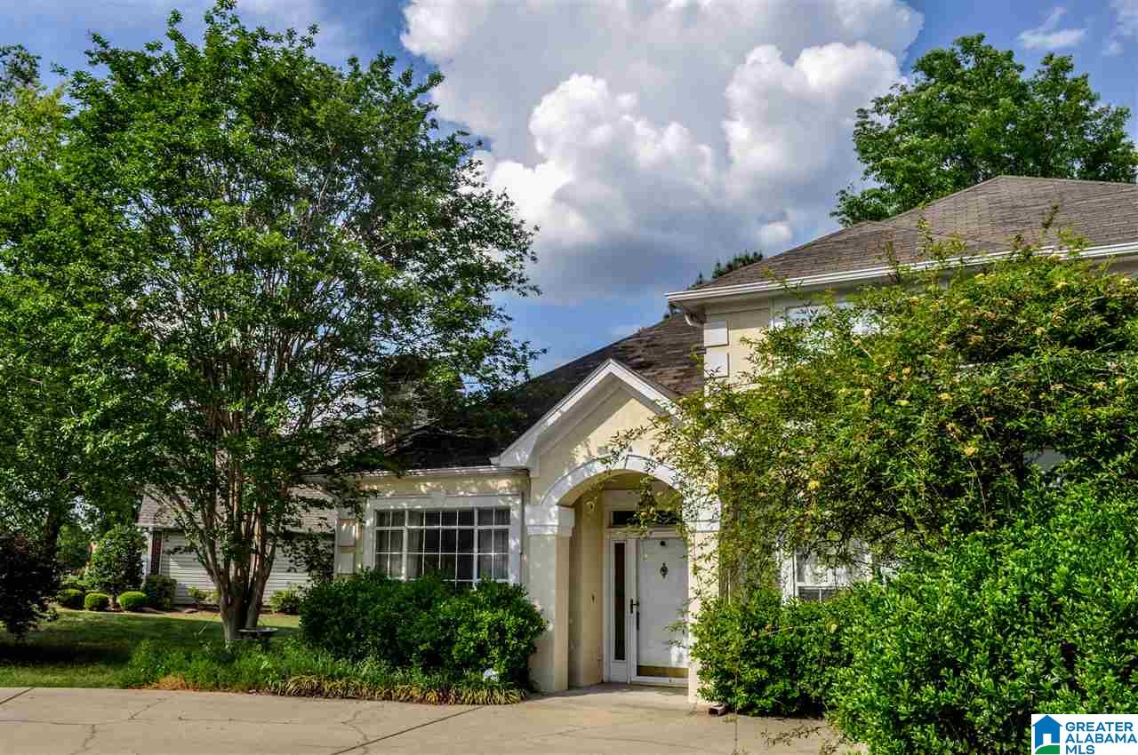185 Pebble Drive Alabaster, AL 35007 - Photo 2 of 35