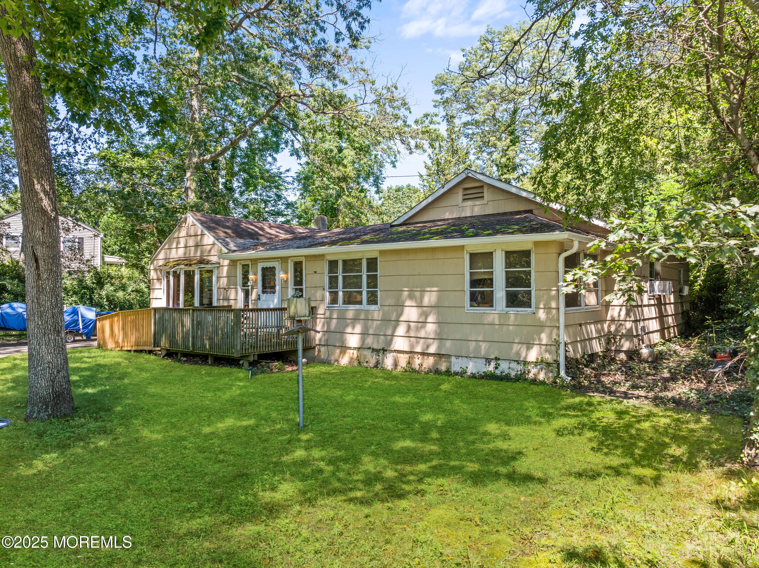 2808 Woolley Road Wall, NJ 07719 - Photo 2 of 14 002