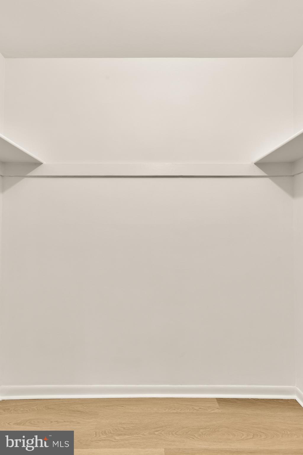 11833 Shire Court, Unit 21B Reston, VA 20191 - Photo 22 of 37 a close up of a shower