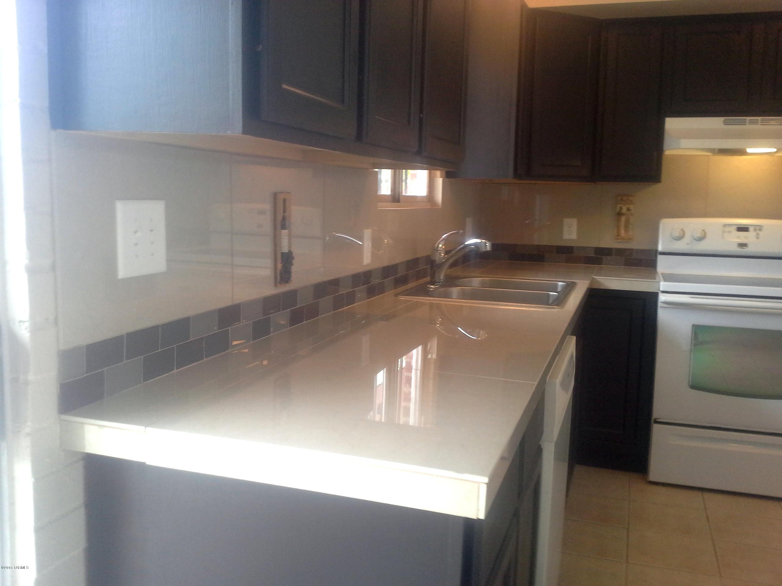 2801 South Lands End Road Tucson, AZ 85713 - Photo 9 of 21